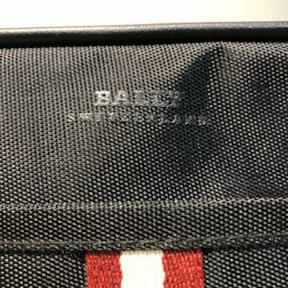 Bag - Picture 2 of 7